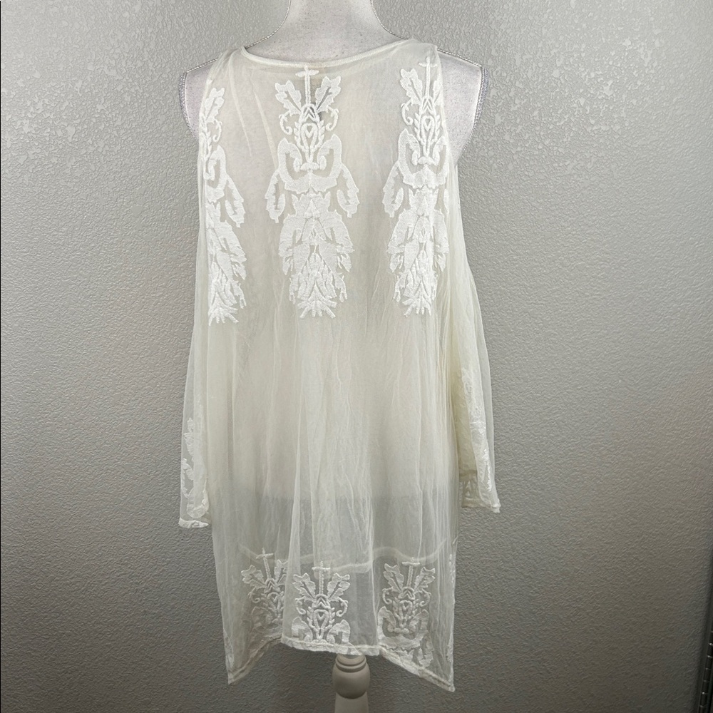 XCVI Cream Boho Floral Sheer Festival Romantic Lace Flowy Top Size Medium - Picture 6 of 8